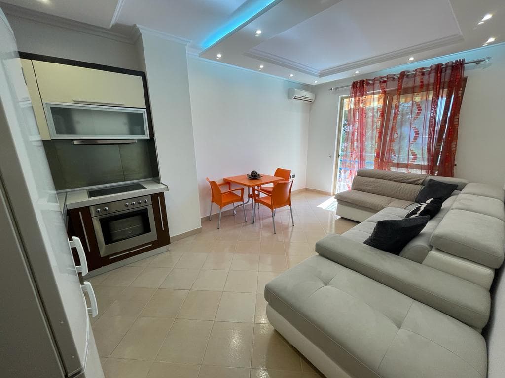 SHITET APARTAMENT 1+1 PRANE HOTEL EPIDAMN GOLEM,DURRES. 2
