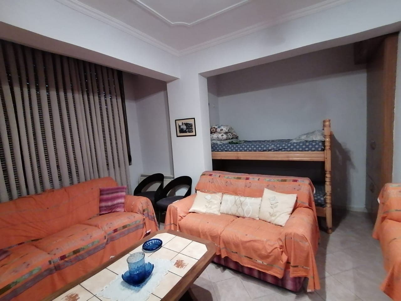 SHITET GARSONIERE PRANE HOTEL FLORIDES, PLAZH, DURRES. 4