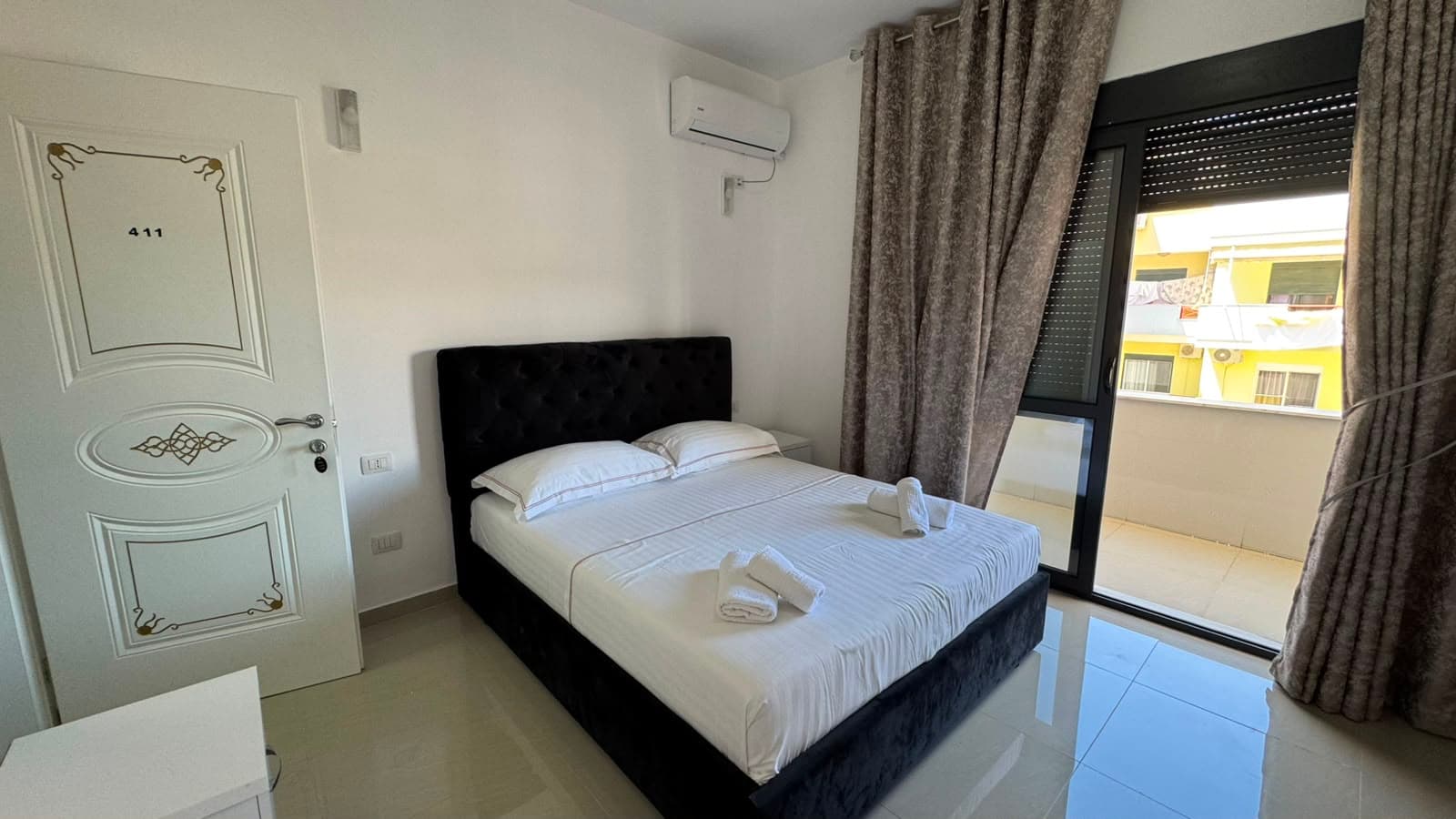 JEPET ME QERA HOTEL ITALIA PLAZH, DURRES 4