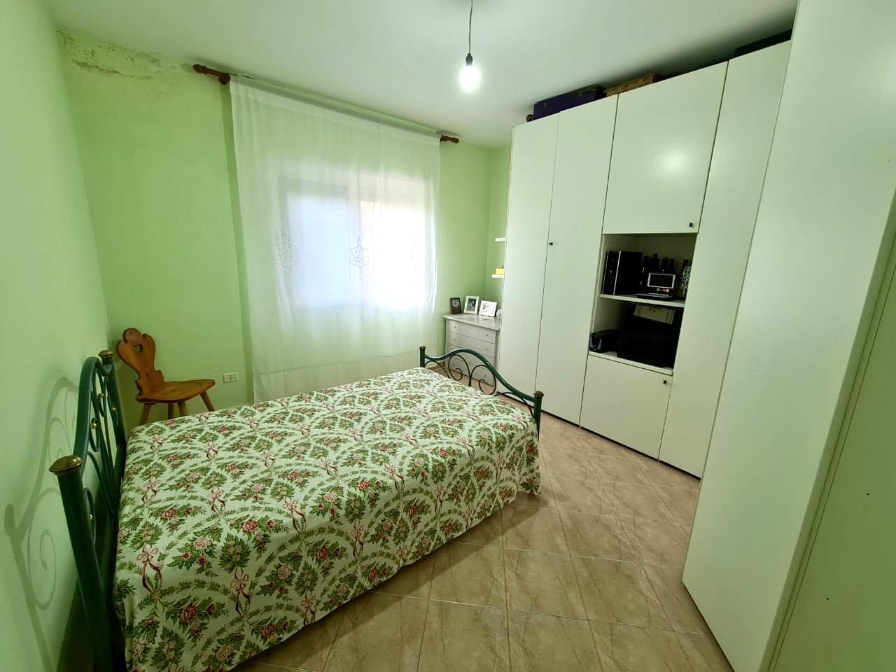 SHITET APARTAMENT 3+1 PRANE KISHES TE VILA E ZOGUT, DURRES. 4