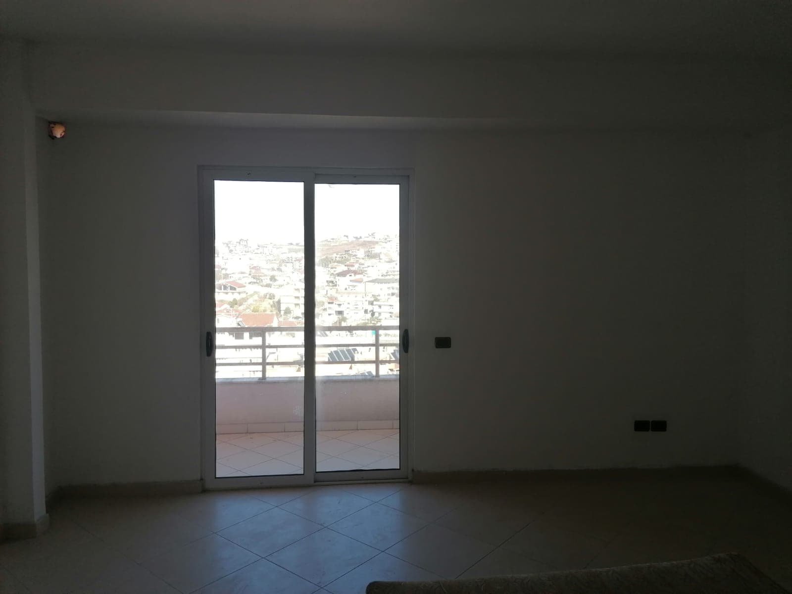 SHITET APARTAMENT 2+1+2 PRANE HOTEL FLORIDES ,PLAZH. 4
