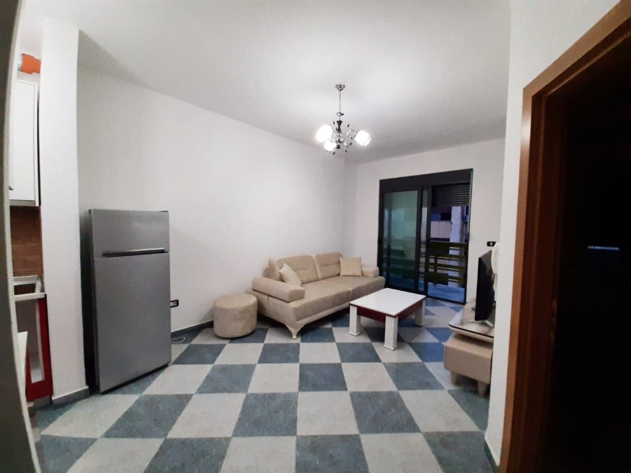 SHITET APARTAMENT 1+1 PRANE HOTEL ADRIATIK,PLAZH,DURRES. 2