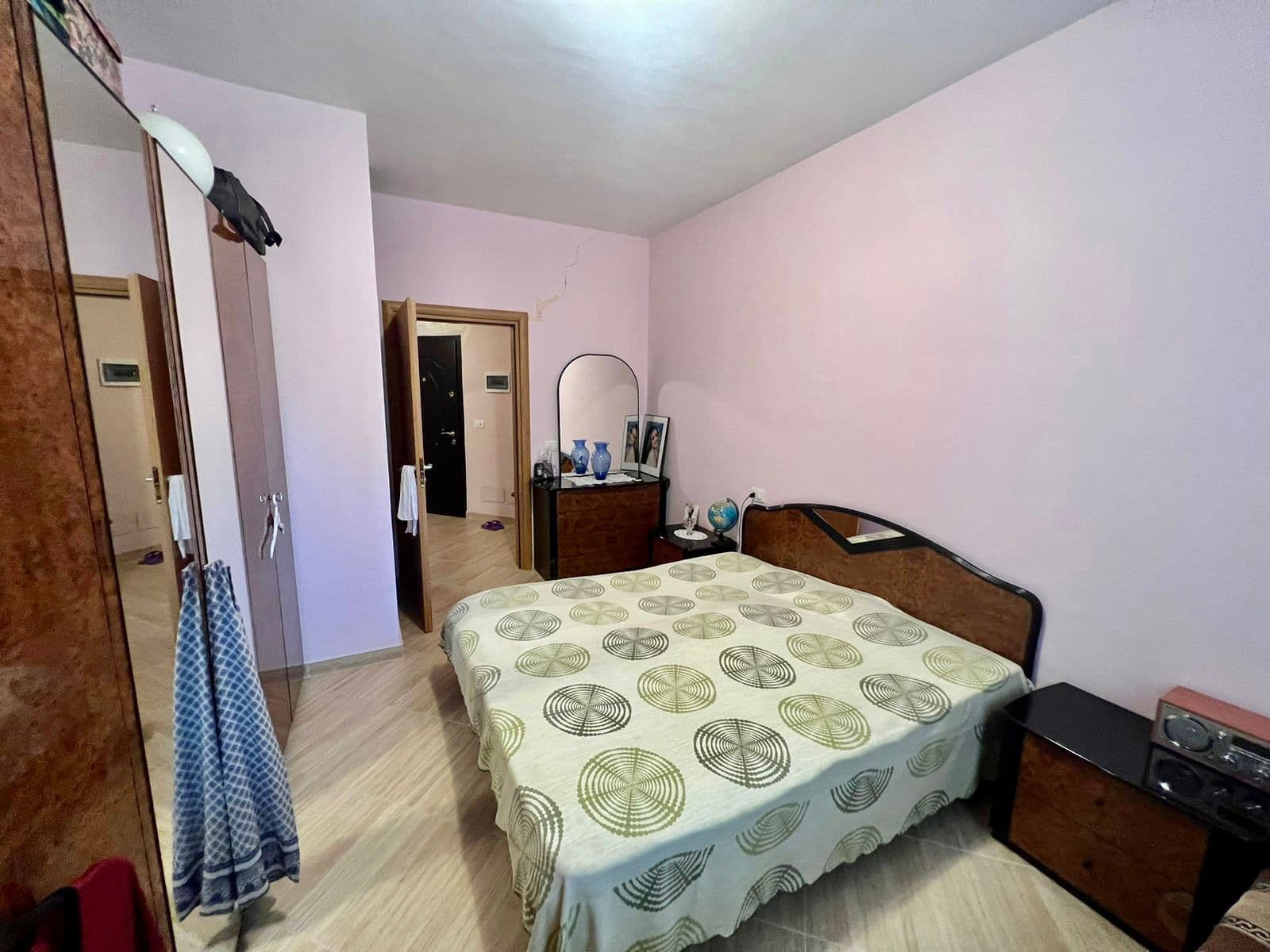 SHITET APARTAMENT 1+1 PRANE KAZAZIT, DURRES. 4