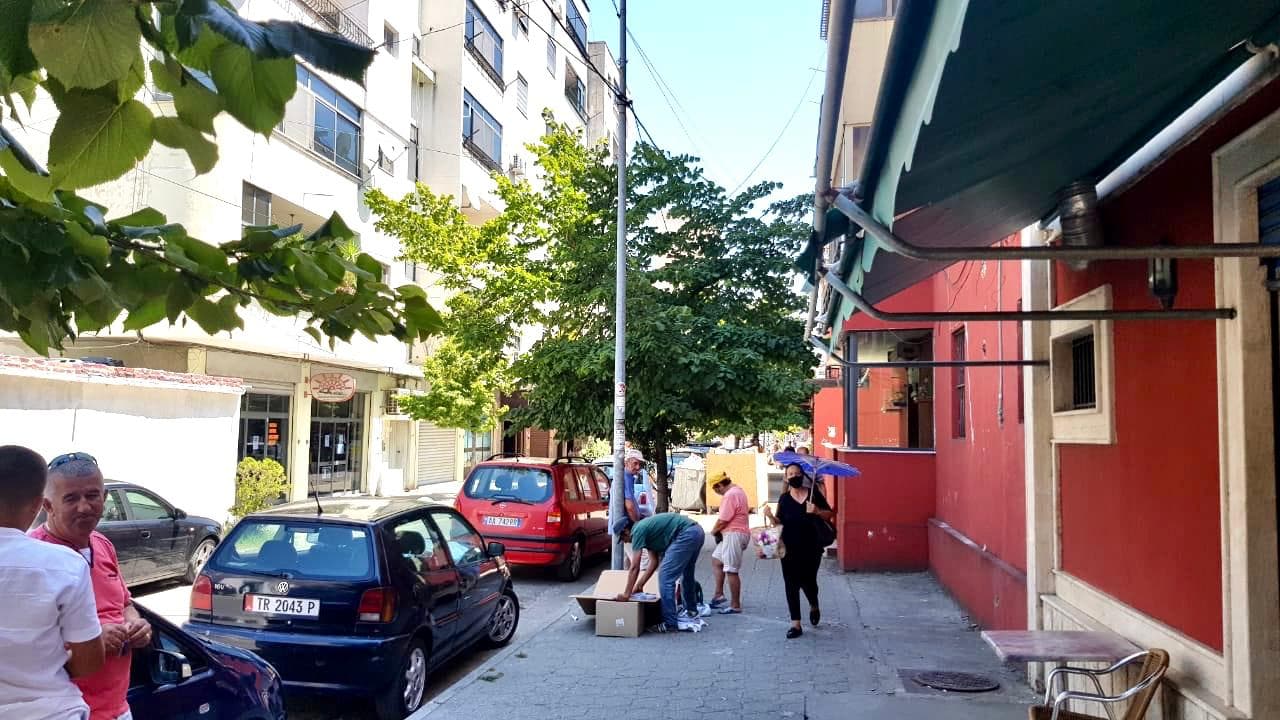 SHITET LOKAL TEK LAGJA 17, PERBALLE UJESJELLESIT, DURRES! 3