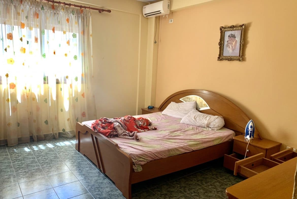 JEPET ME QERA APARTAMENT 2+1 ISHRAJONI,DURRES!
