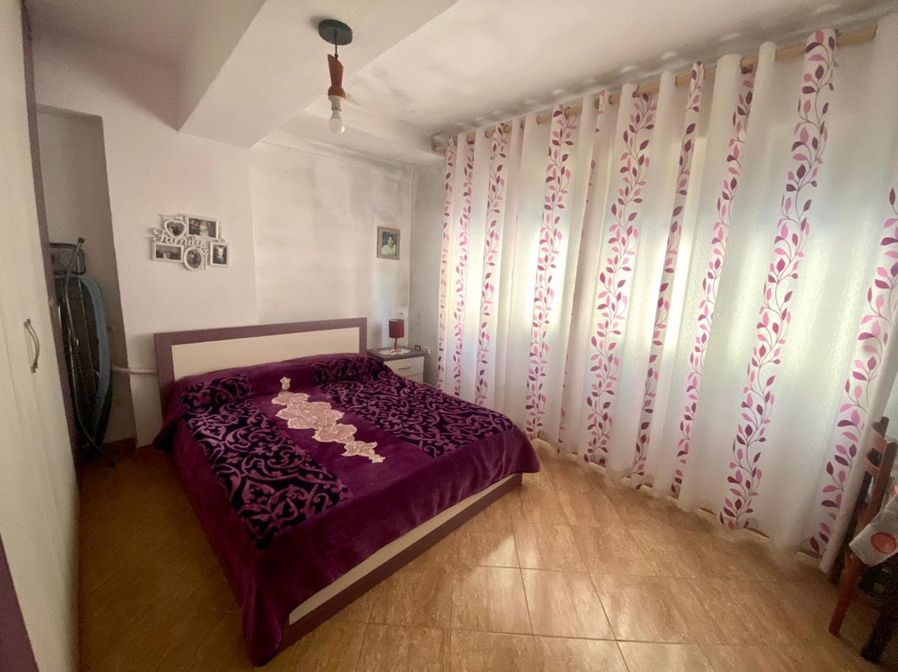 SHITET APARTAMENT 2+1 PRANE EXTRA MARKET PLAZH,DURRES. 4