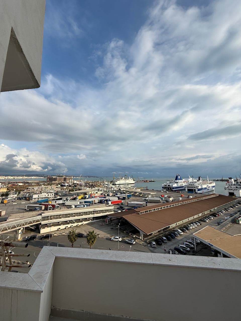 JEPET ME QERA APARTAMENT RRUGA PORTIT 3