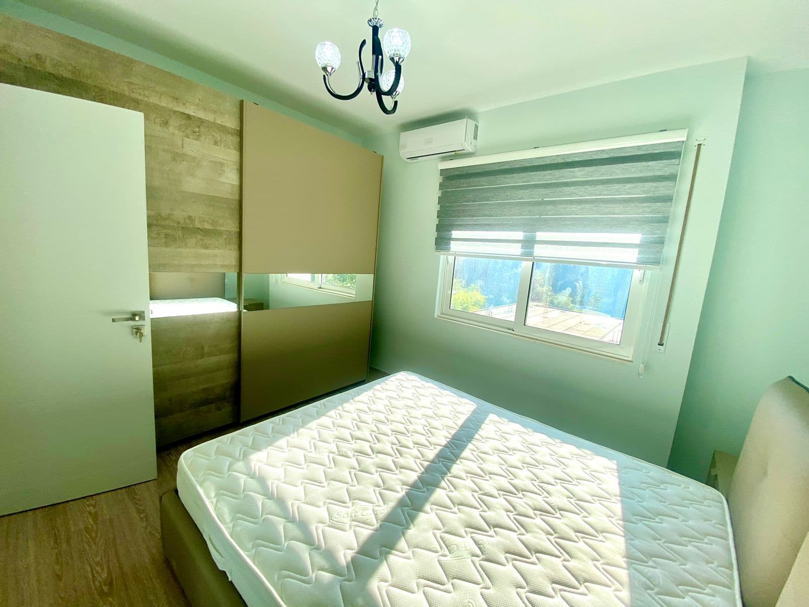 SHITET APARTAMENT 2+1 PRANE SHKOLLES ITALIANE, VOLLGA, DURRES. 4