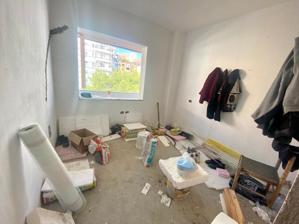 SHITET APARTAMENT 3+1 RRUGA TAULANTIA, VOLLGA, DURRES. 3