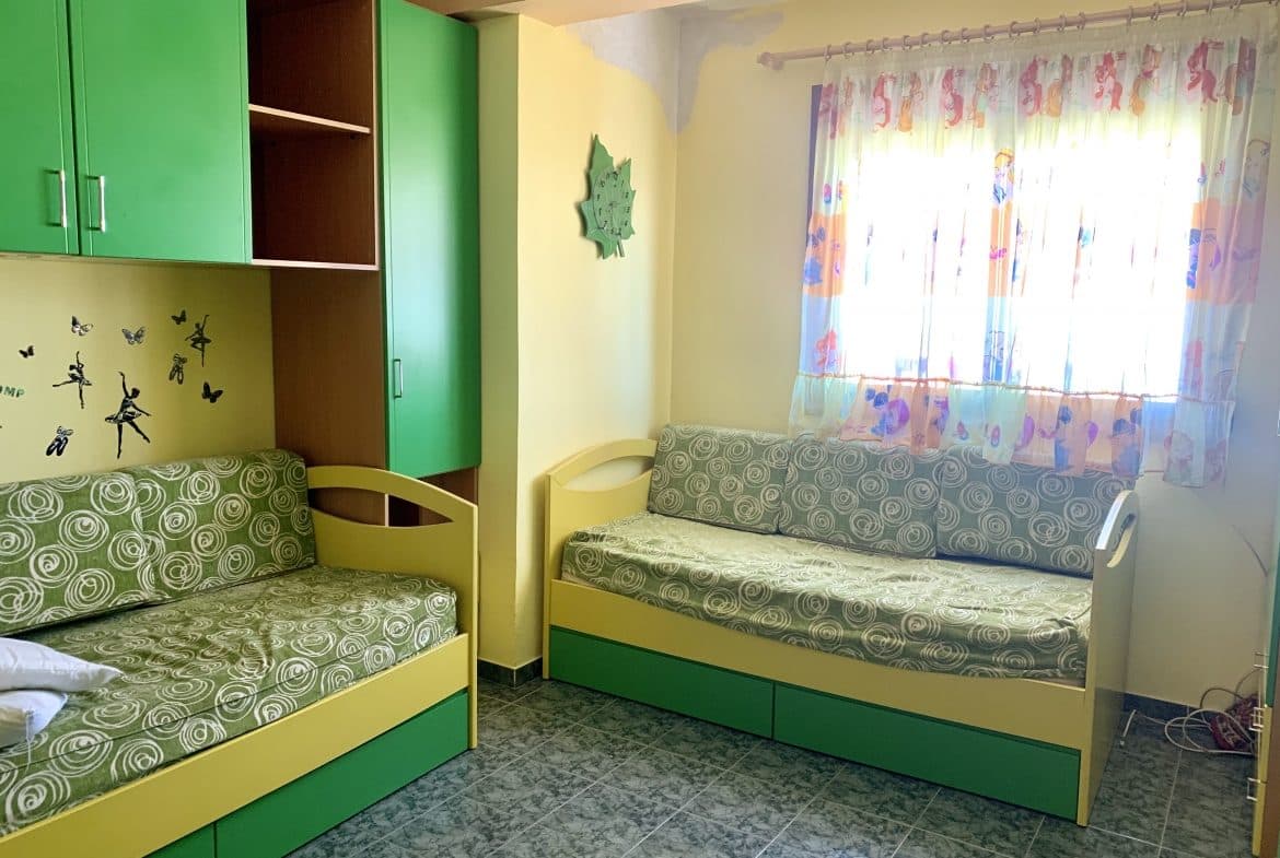 JEPET ME QERA APARTAMENT 2+1 ISHRAJONI,DURRES!