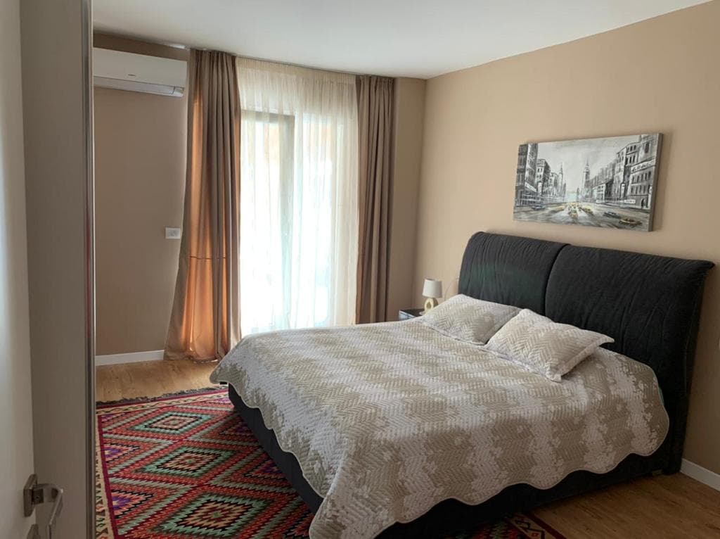 SHITET APARTAMENT 3 + 1 PRANE SFINKSIT, DURRES. 4