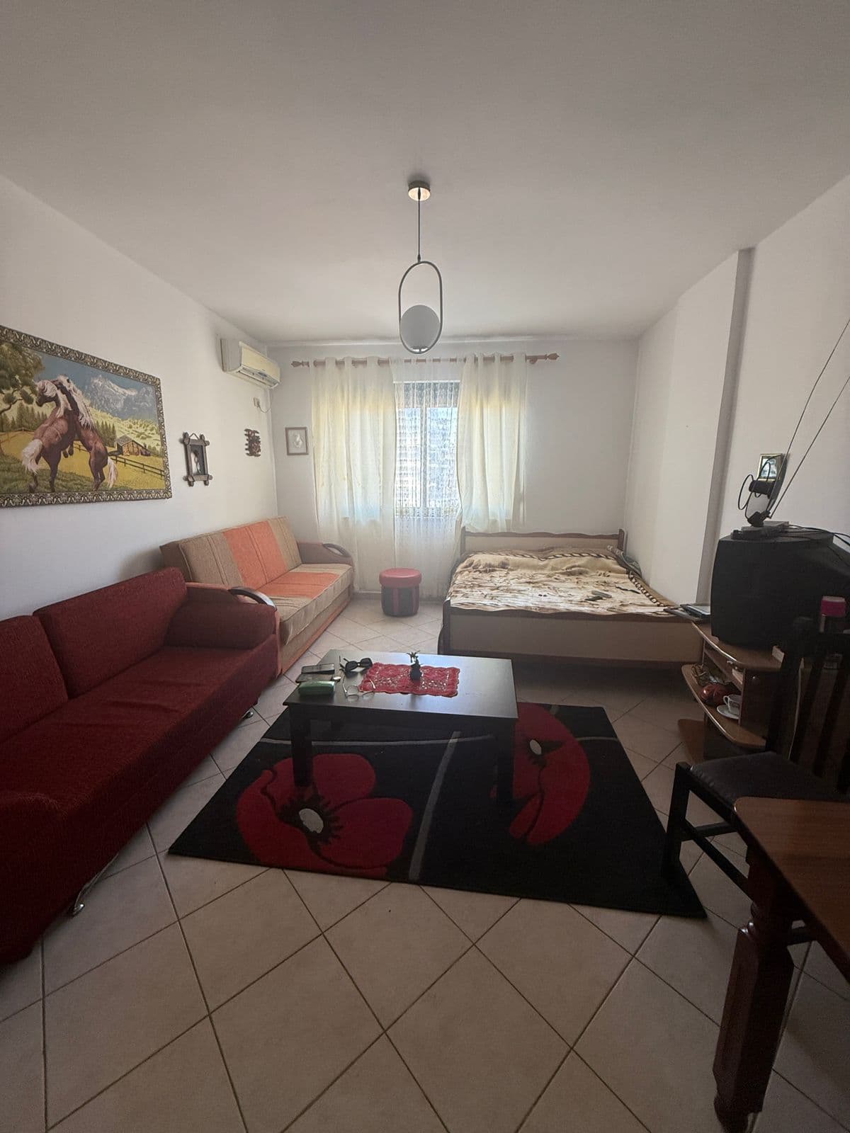 JEPET ME QERA GASONIERE ILIRIA PLAZH DURRES 2