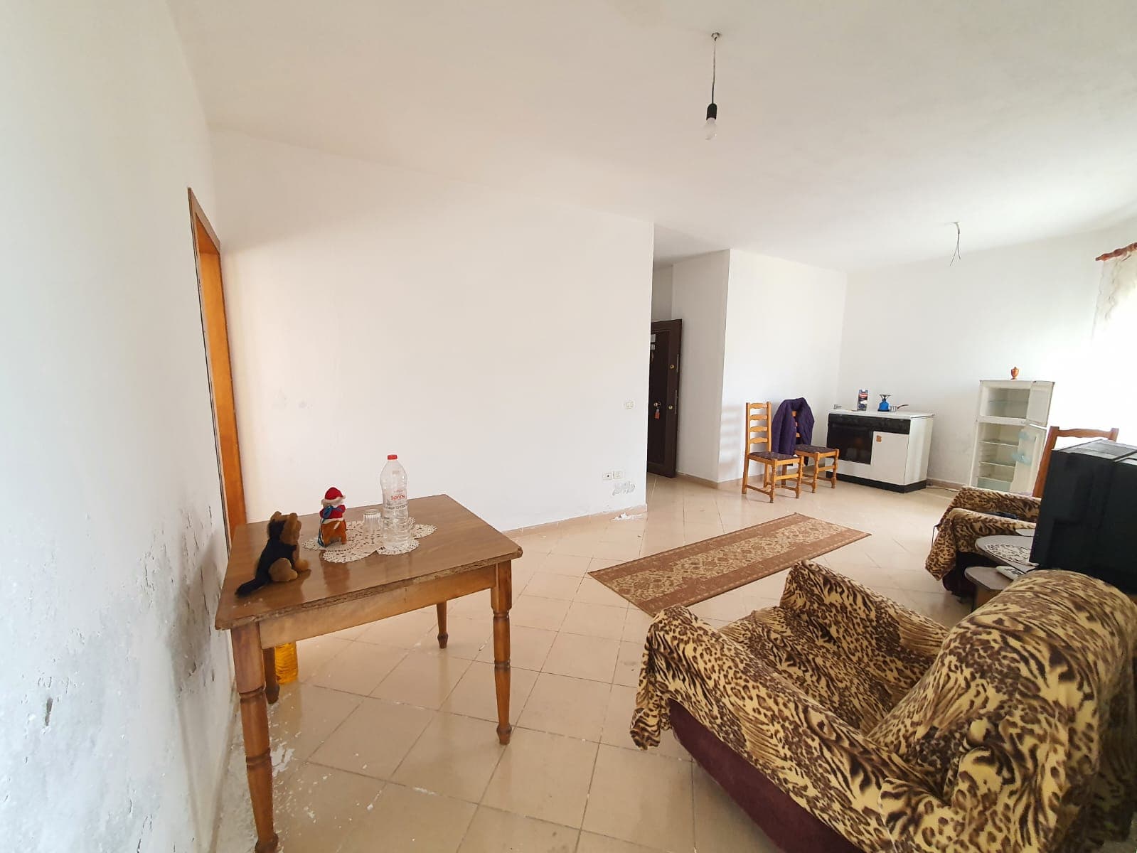 SHITET APARTAMENT 1+1+VERANDE PRANE KOPSHTIT SOTIR NOKA,DURRES. 2