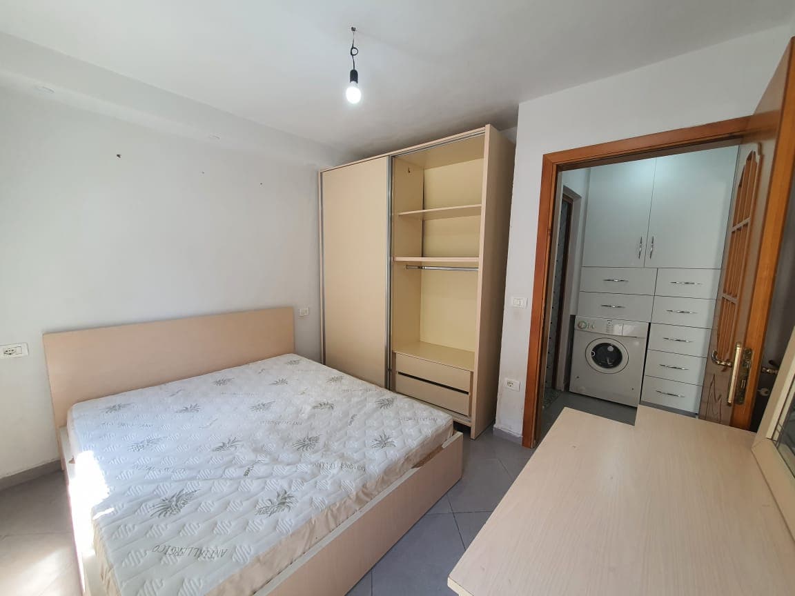 SHITET APARTAMENT 1+1 PRANE ZJARRFIKSES,DURRES 4