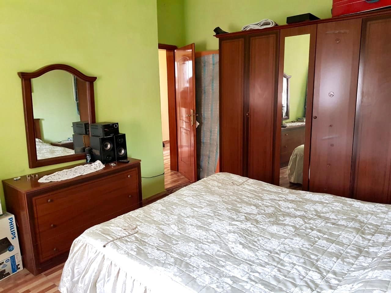SHITET APARTAMENT 1+1 PRANE STACIONIT TE TRENIT, DURRES. 3