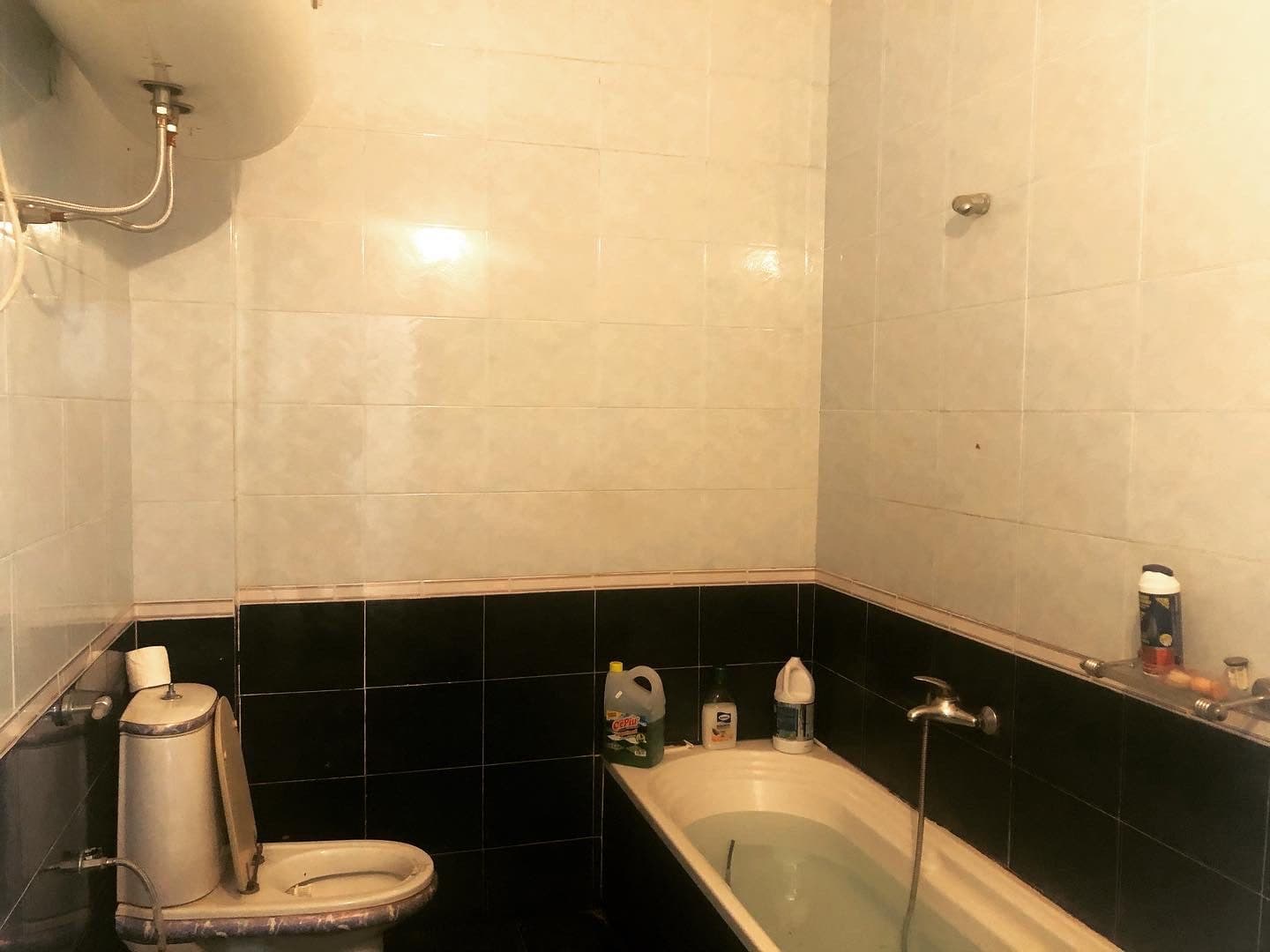 SHITET APARTAMENT 3+1 PRANE TREGUT FSHATAR,DURRES! 2
