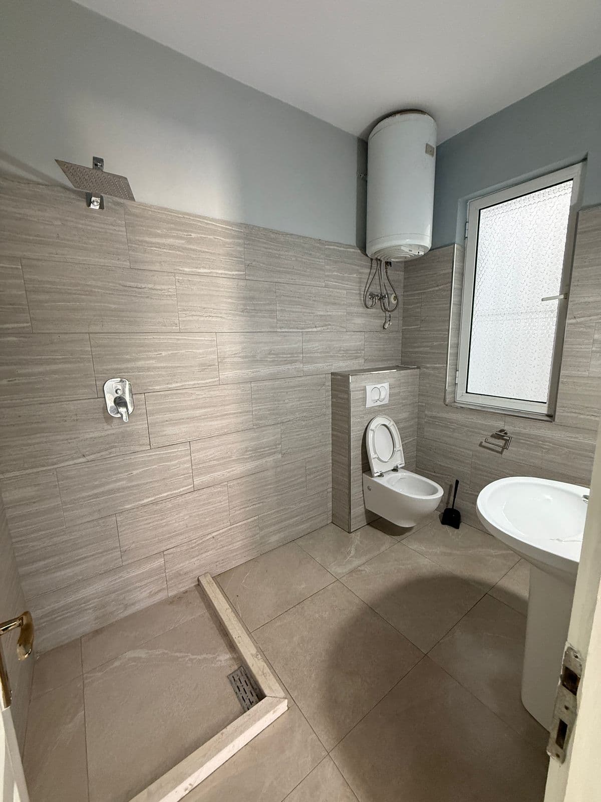 JEPET ME QERA APARTAMENT 1+1 PLAZH DURES 3