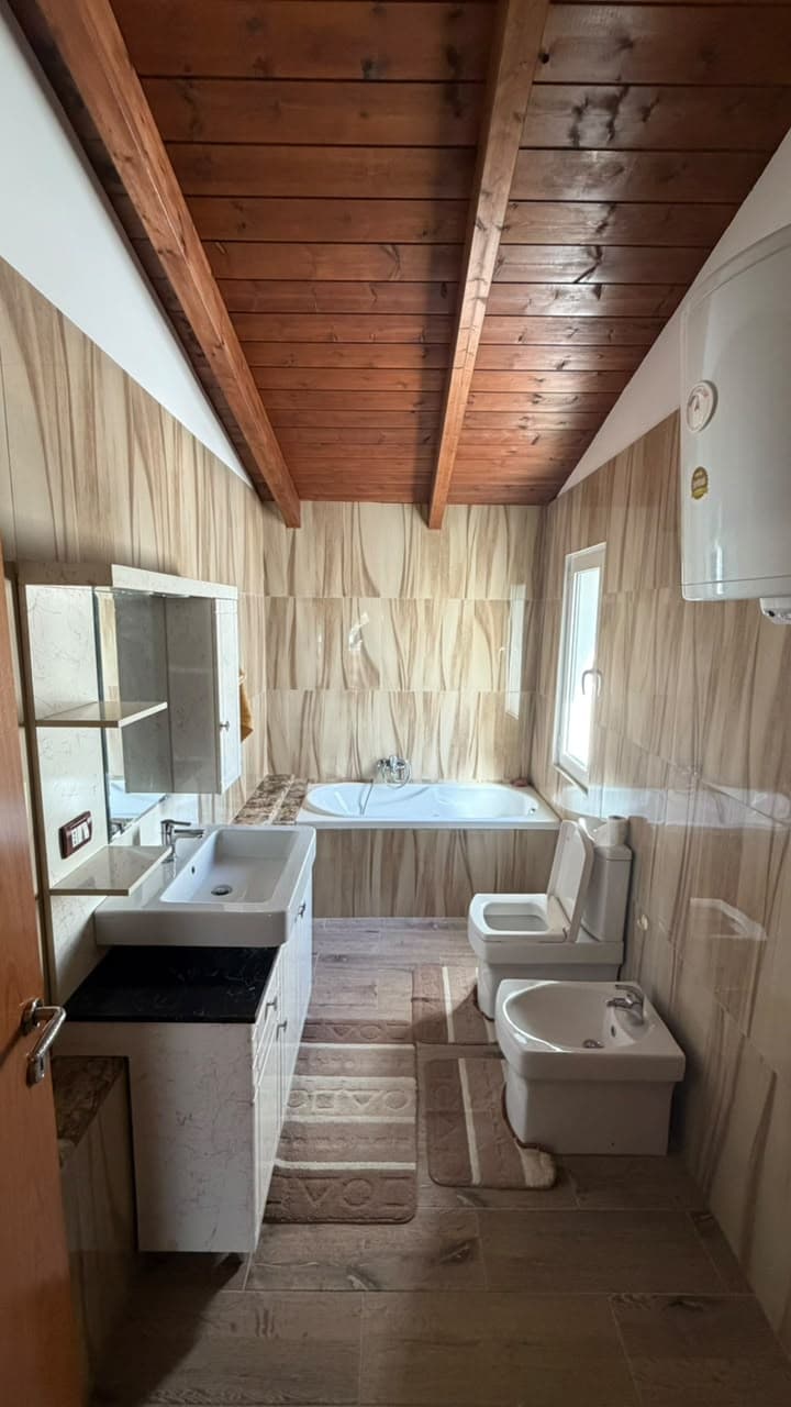 JEPET ME QERA APARTAMENT 1+1+DEPO PRANE MARKATES, DURRES 4
