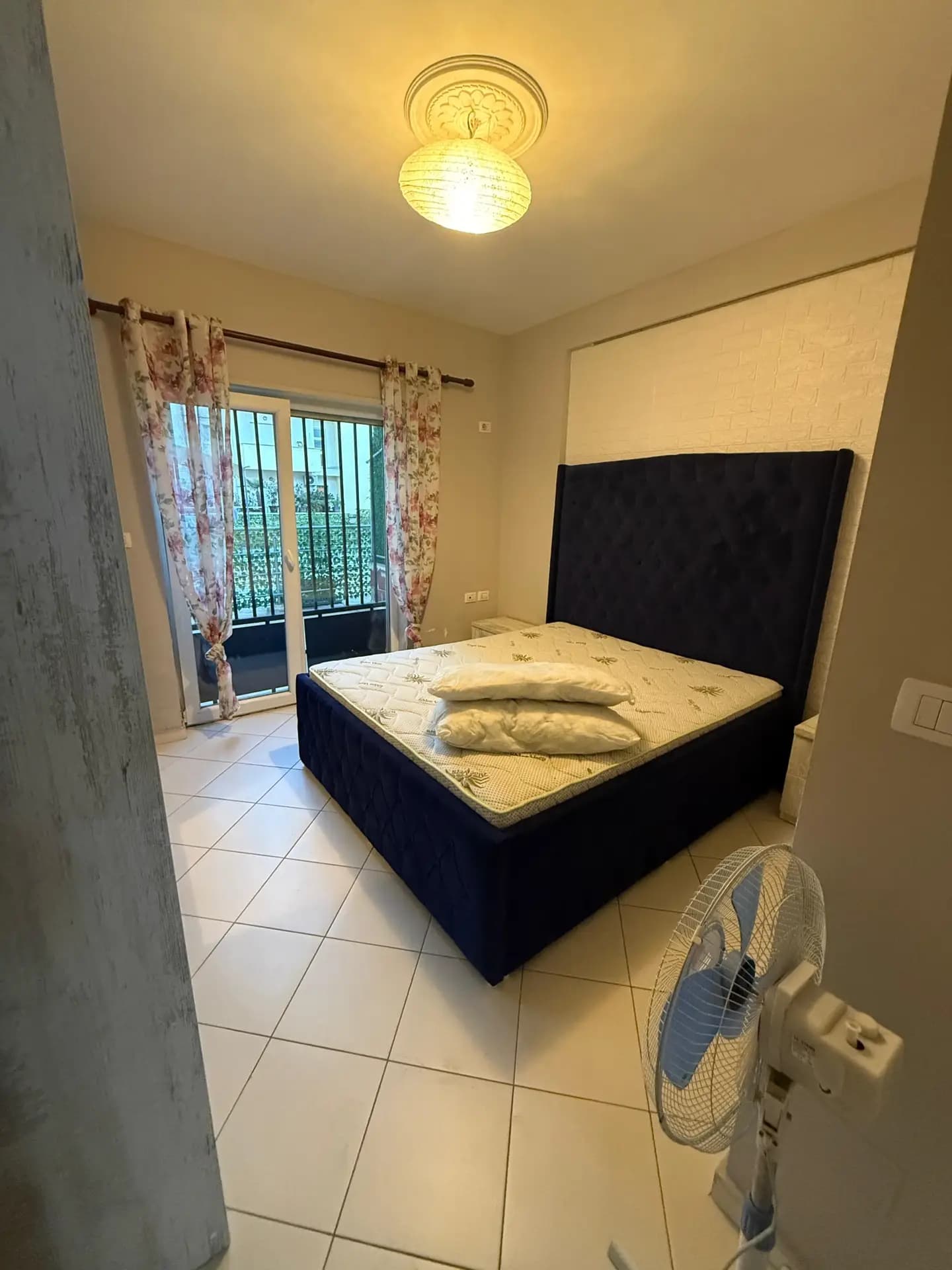 JEPET ME QERA APARTAMENT 1+1, PLAZH, DURRES. 4