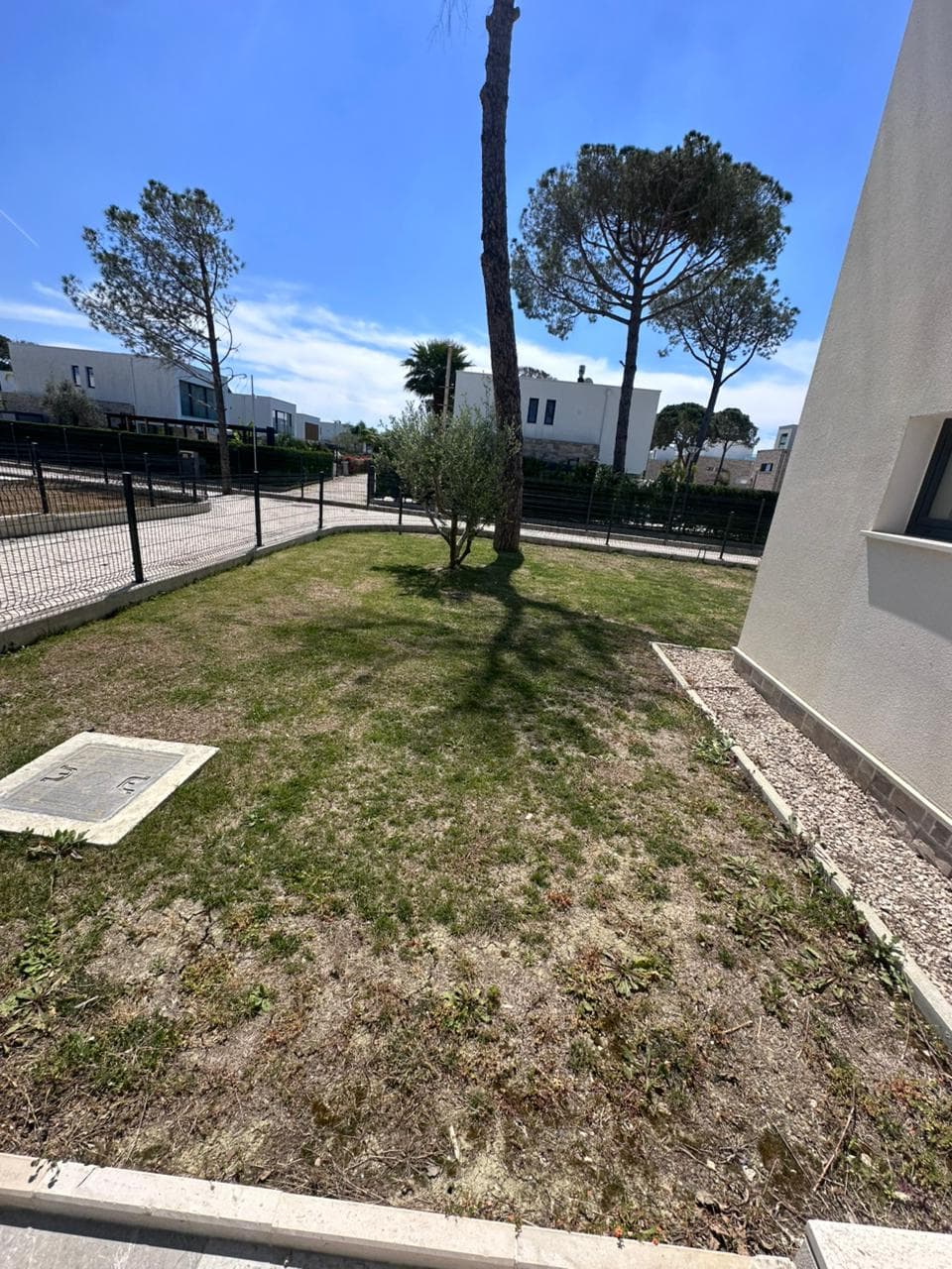 SHITET VILE LUKSOZE SAN PIETRO RESIDENCE, GJIRI I LALZIT, DURRES 3