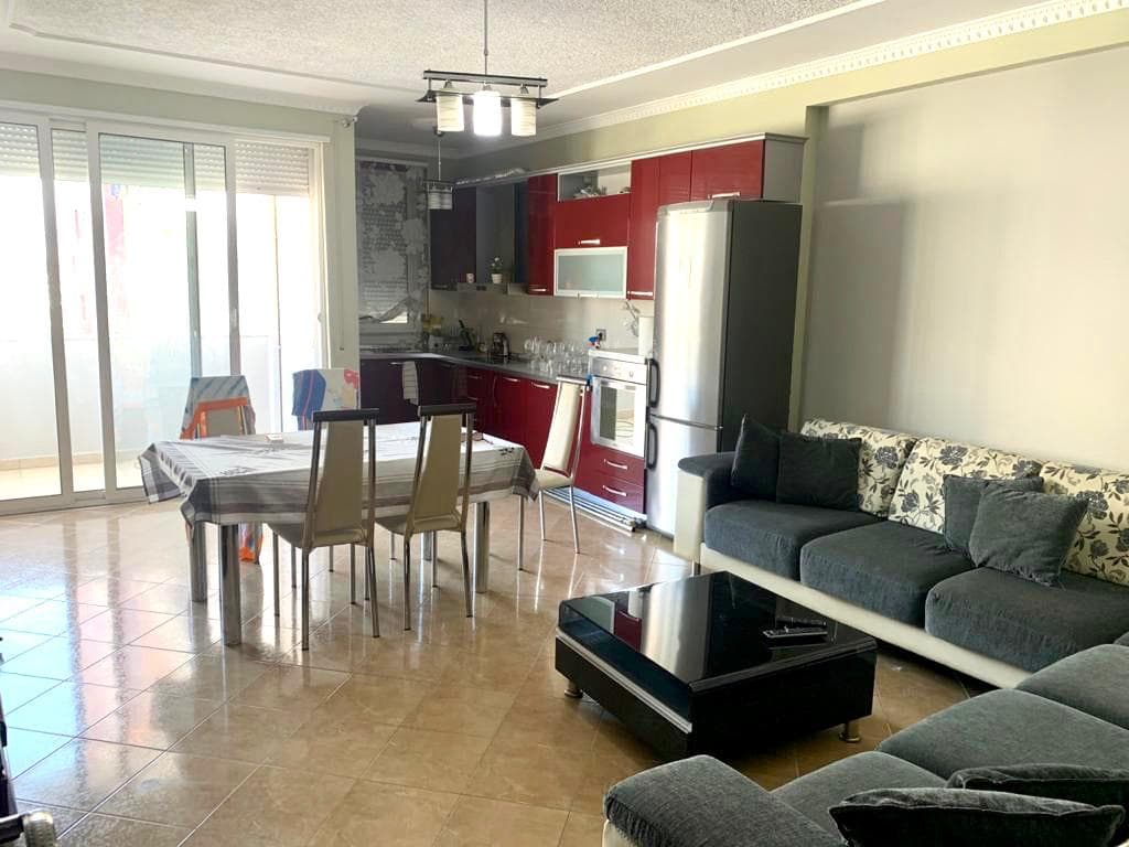 JEPET ME QERA APARTAMENT 2+1 LAGJA 5, RRUGA MUJO ULQINAKU DURRES! 2