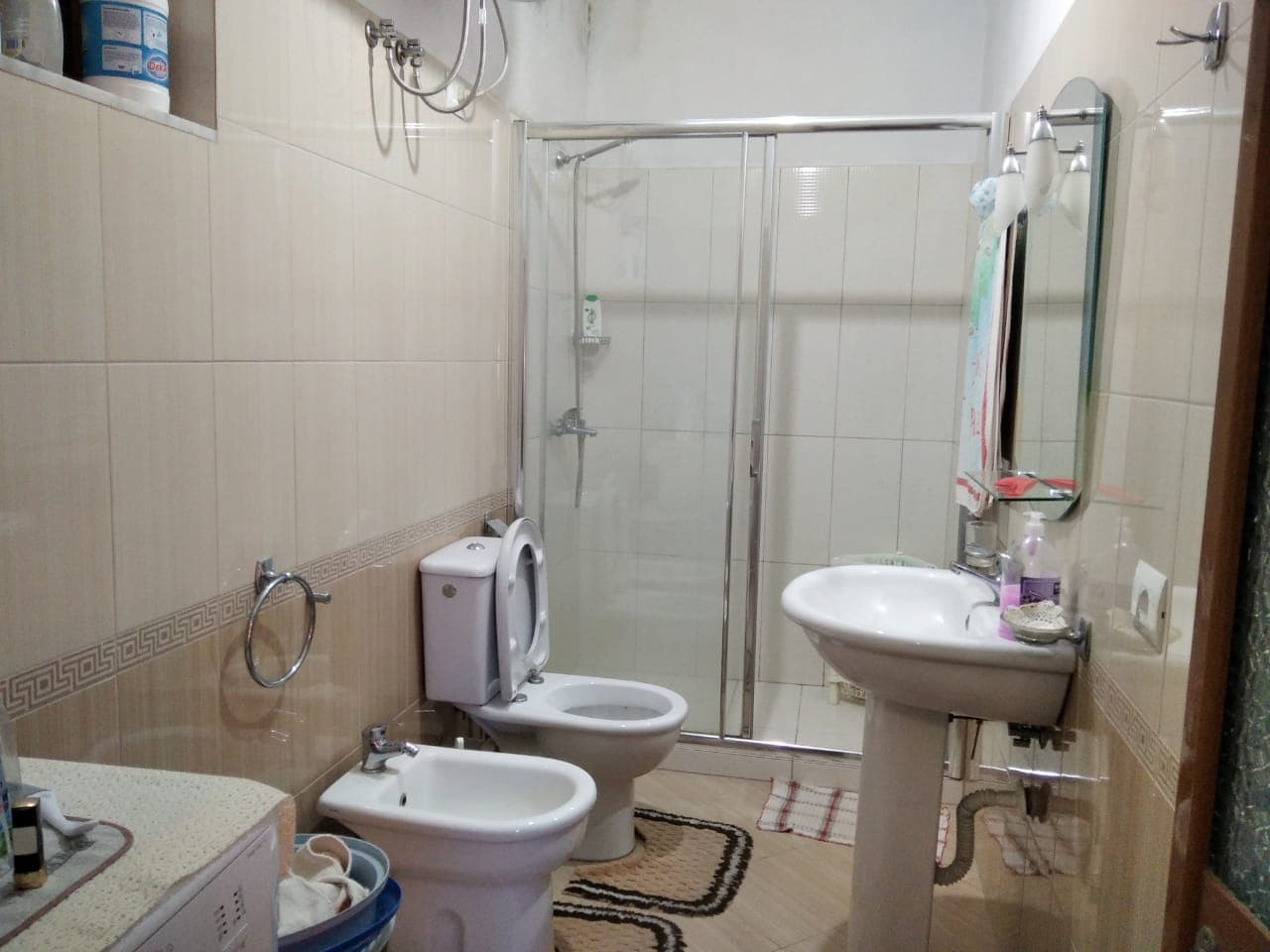 SHITET APARTAMENT 1+1+ VERANDE,PRANE GJYKATES,QENDER,DURRES. 4