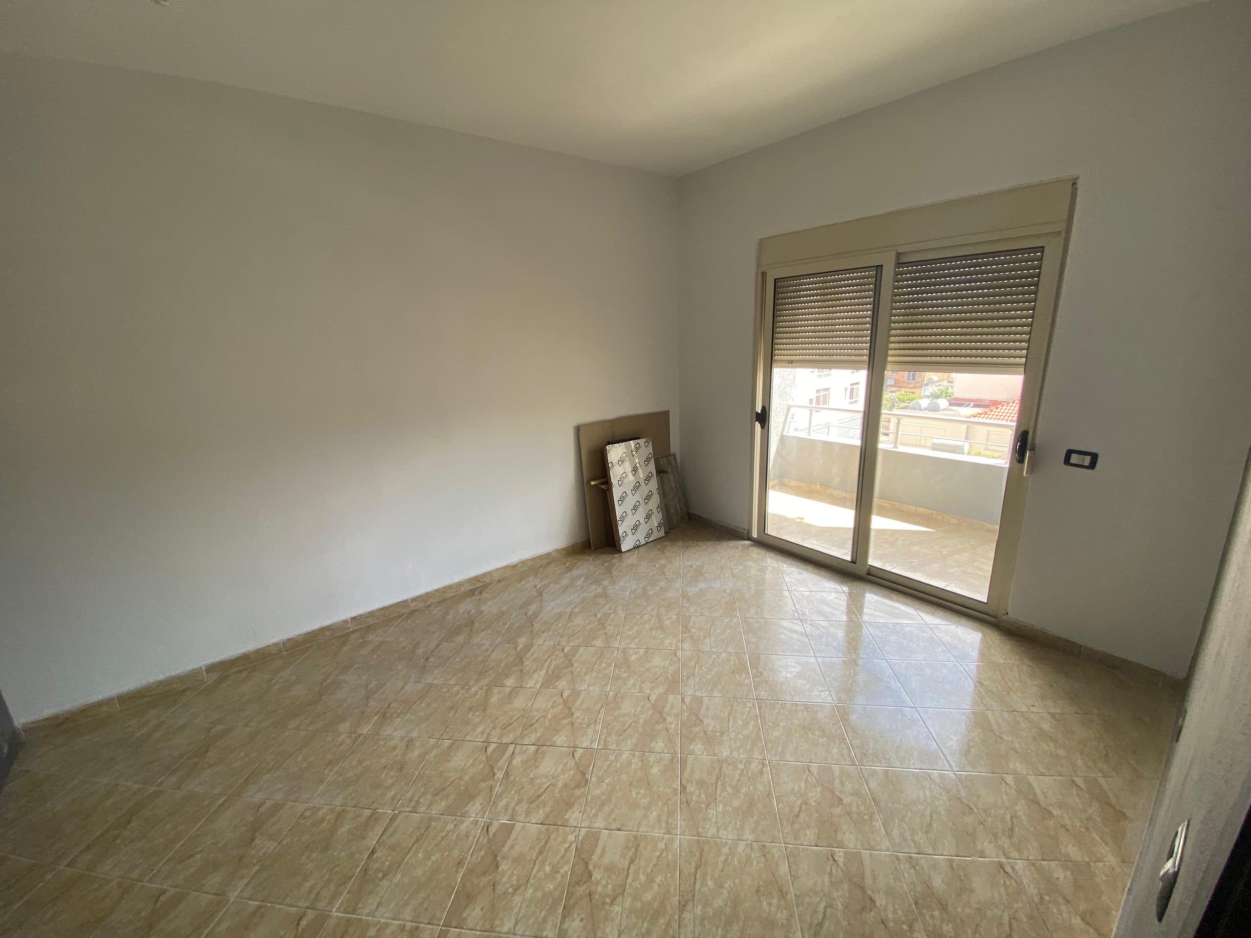 SHITET APARTAMENT 2+1+2, PRANE KAZAZIT, DURRES. 2