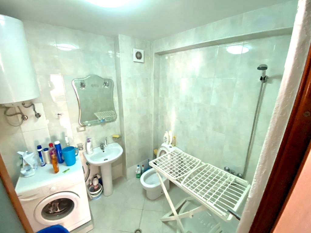SHITET APARTAMENT 1+1 PRANE GRAND BLUE FAFA GOLEM, DURRES. 4