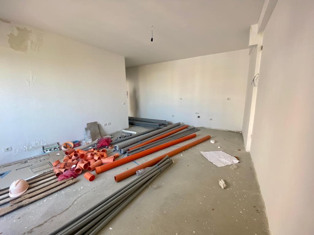 SHITET APARTAMENT 1+1 QENDER GOLEM ,DURRES. 2
