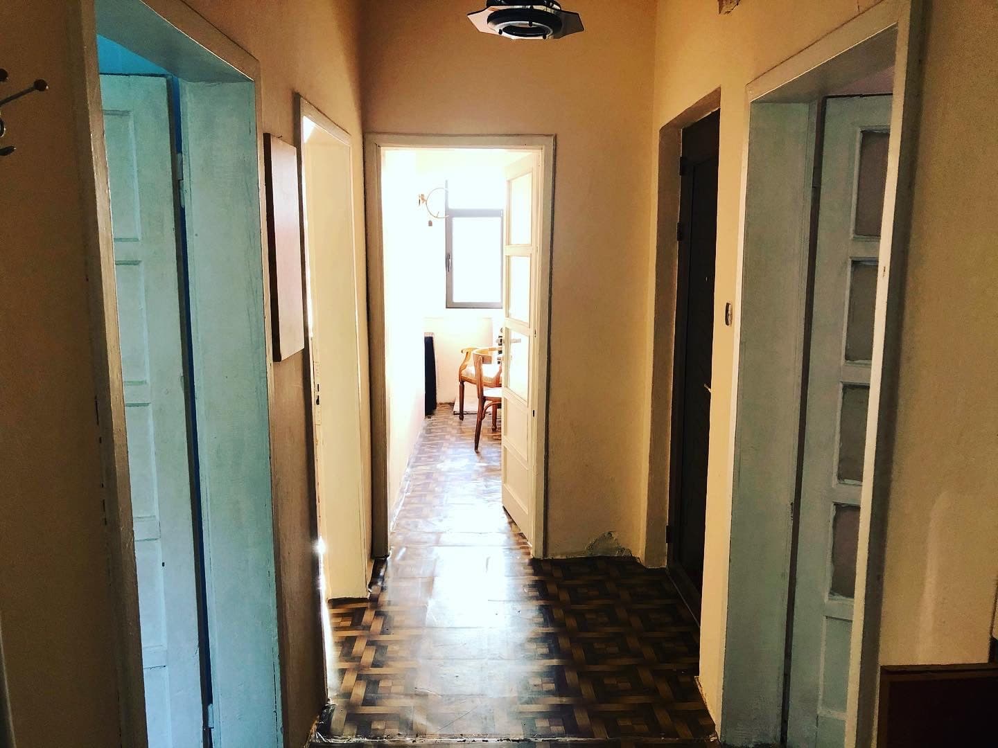 SHITET APARTAMENT 2+1 PRAN TREGUT FSHATAR,DURRES! 3