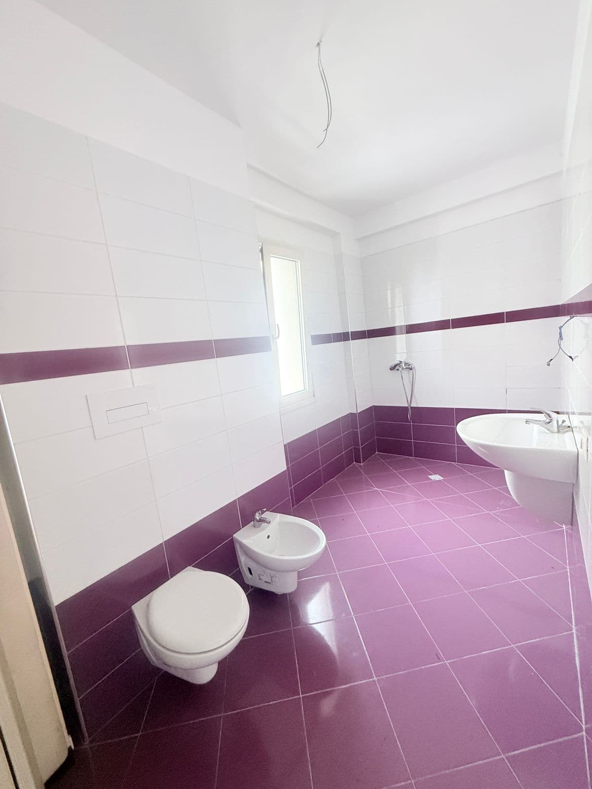 SHITET APARTAMENT 3+1+2 + DEPO TEK PORT VIEW URA DAJLANIT DURRES 2