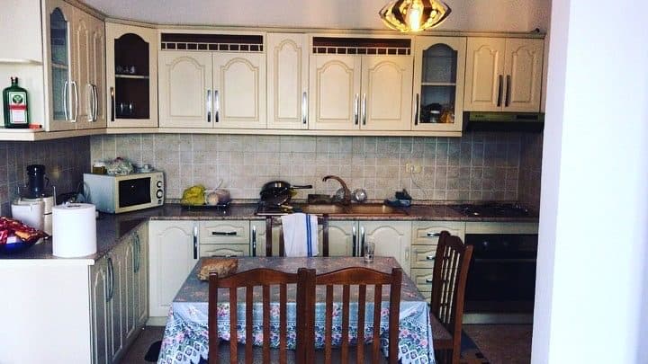 JEPET ME QERA APARTAMENT 2+1 NE DURRES!