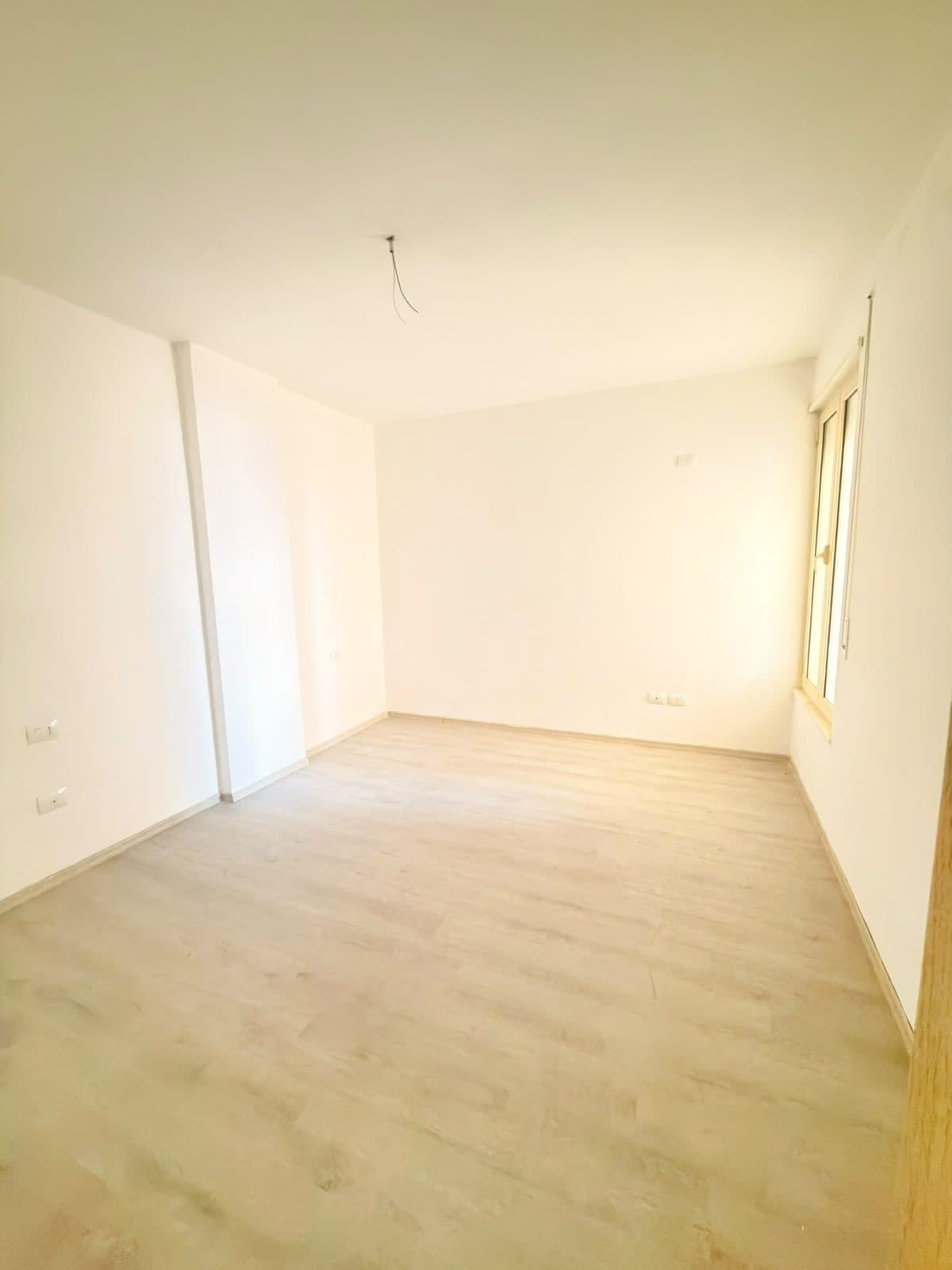 SHITET APARTAMENT 1+1 NE RRUGEN E PORTIT, DURRES