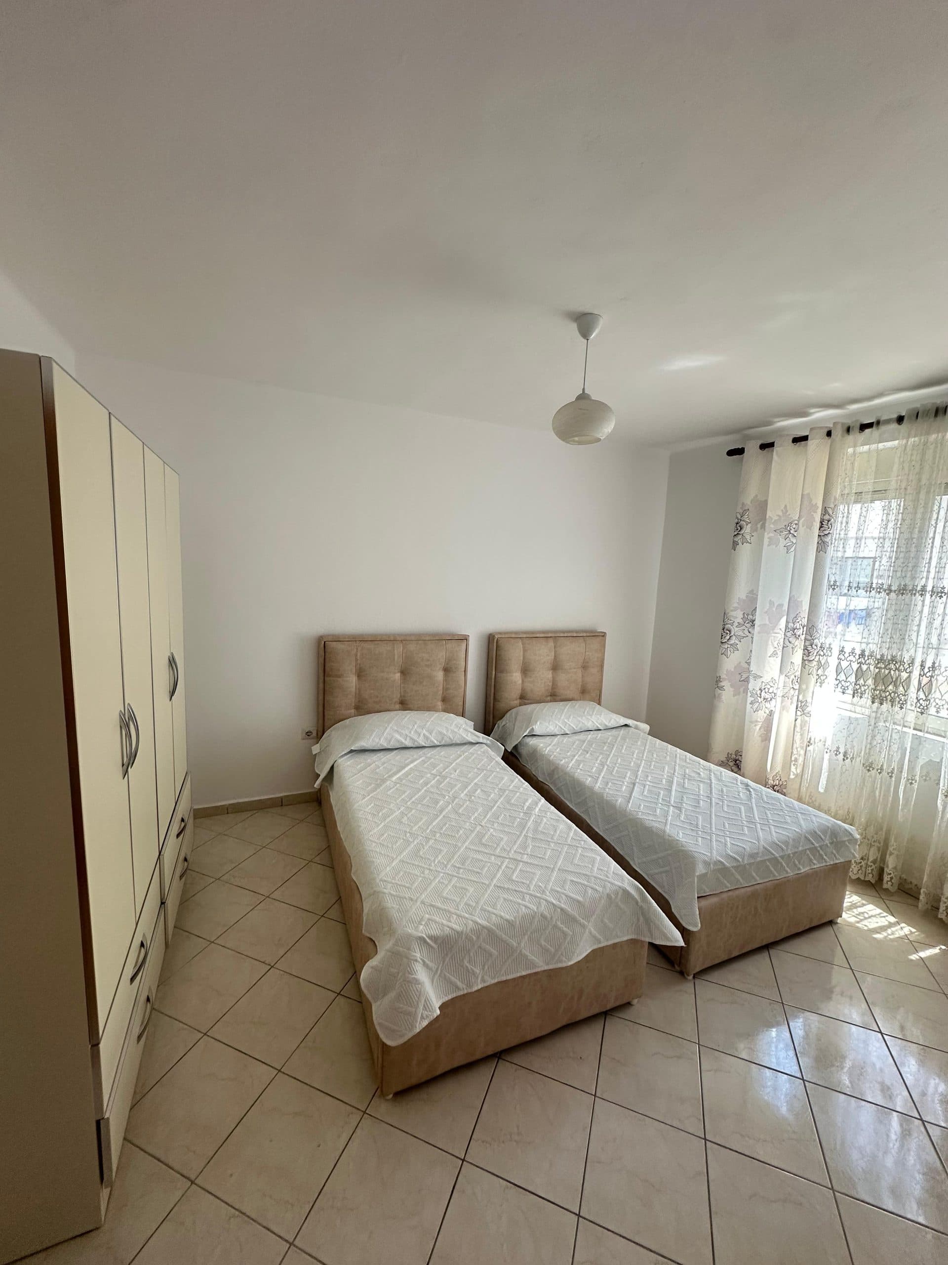 JEPET ME QERA APARTAMENT 2+1, SHKOZET, DURRES. 2