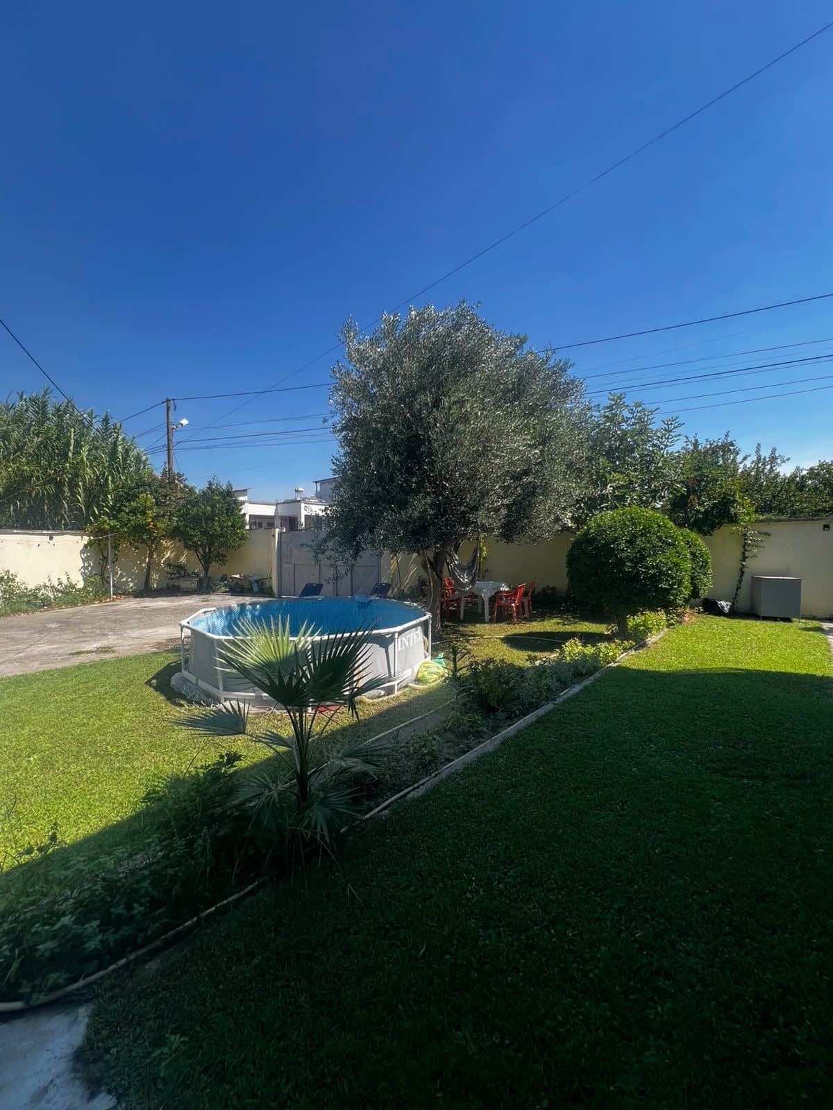 JEPET ME QERA APARTAMENT 1+1 ZONA E FRIGORIFERIT,PLAZH, DURRES