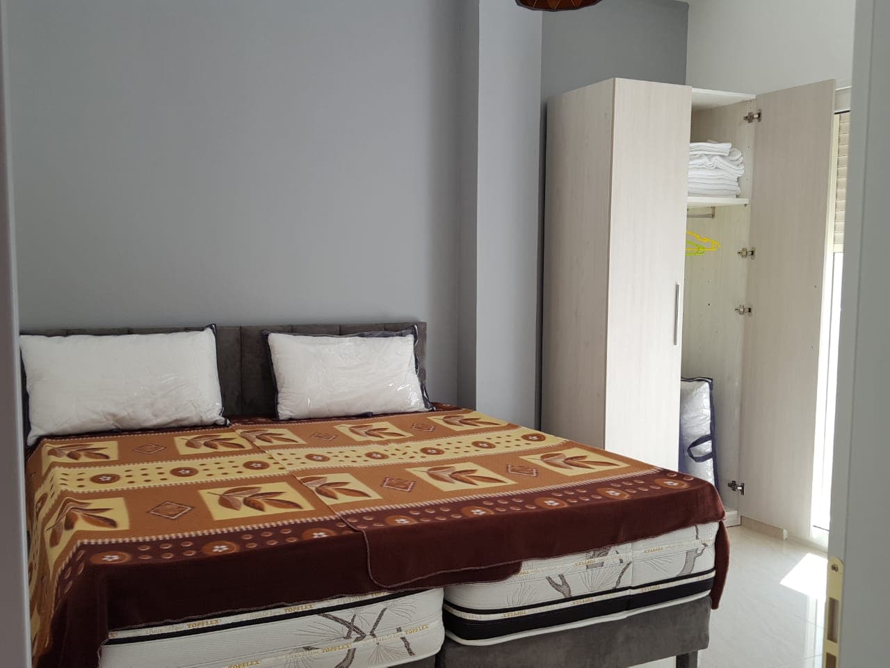 SHITEN APARTAMENTE 1+1 PRANE HOTEL FLOWER,GOLEM,DURRES. 2