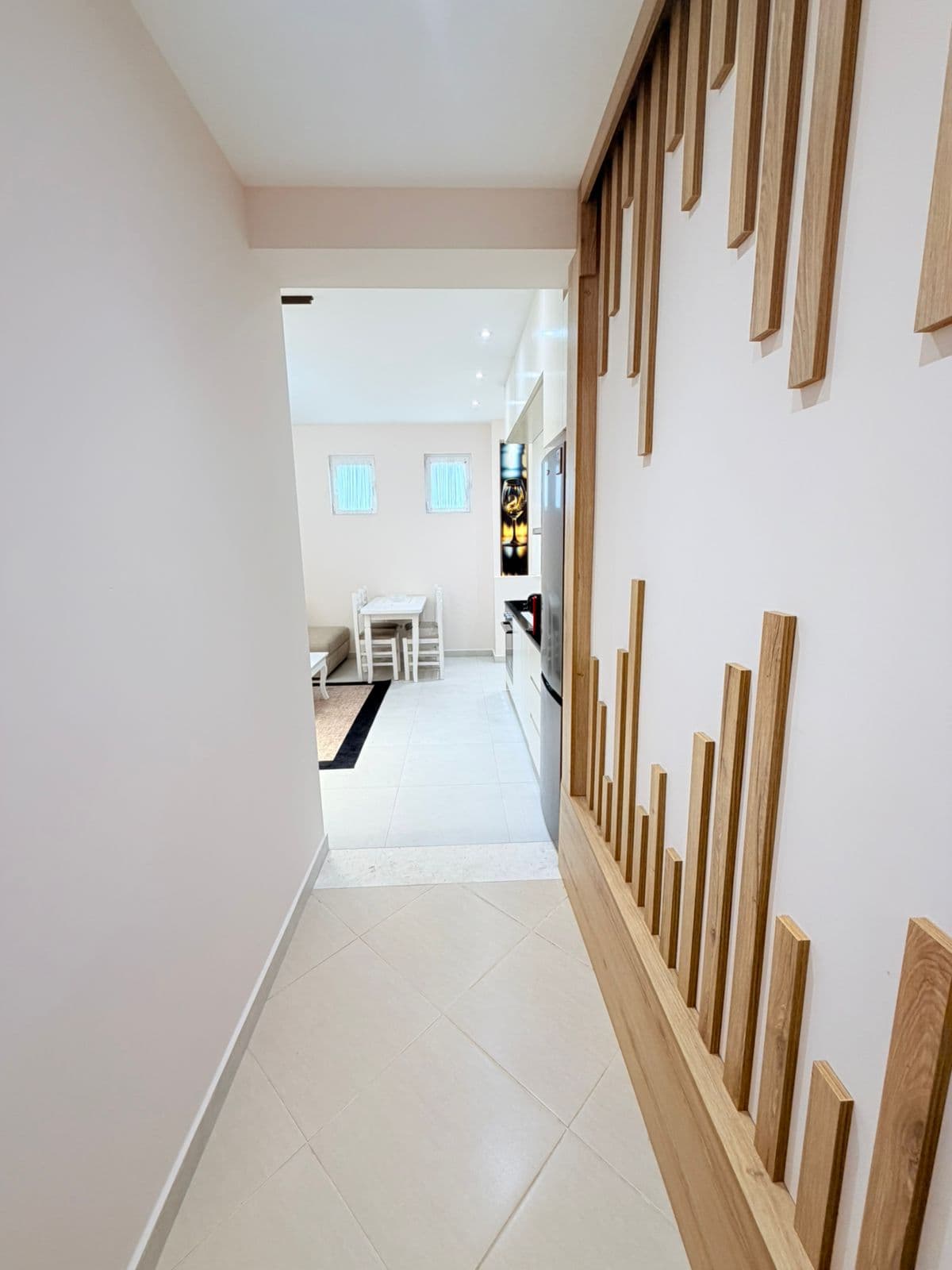 JEPET ME QERA APARTAMENT 1+1 POSTA DURRES 4
