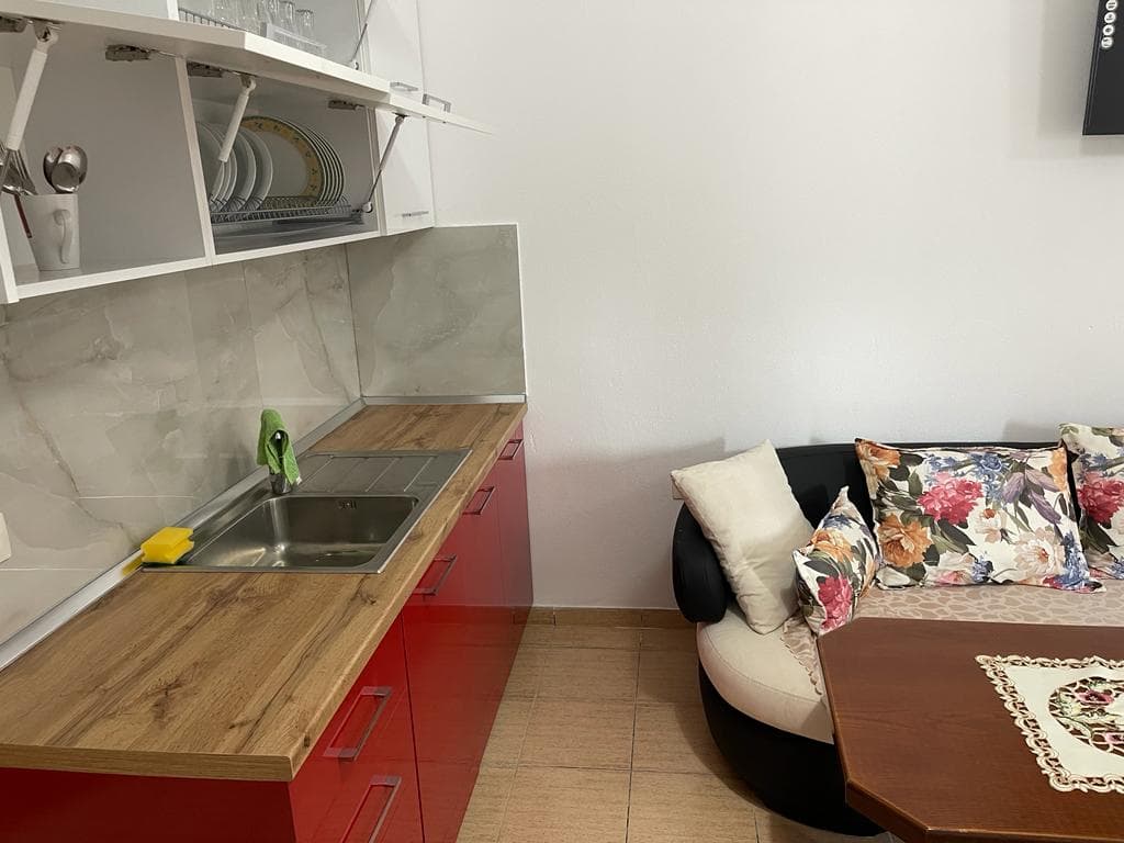 JEPET ME QERA GARSIONERE NE GOLEM,DURRES! 2