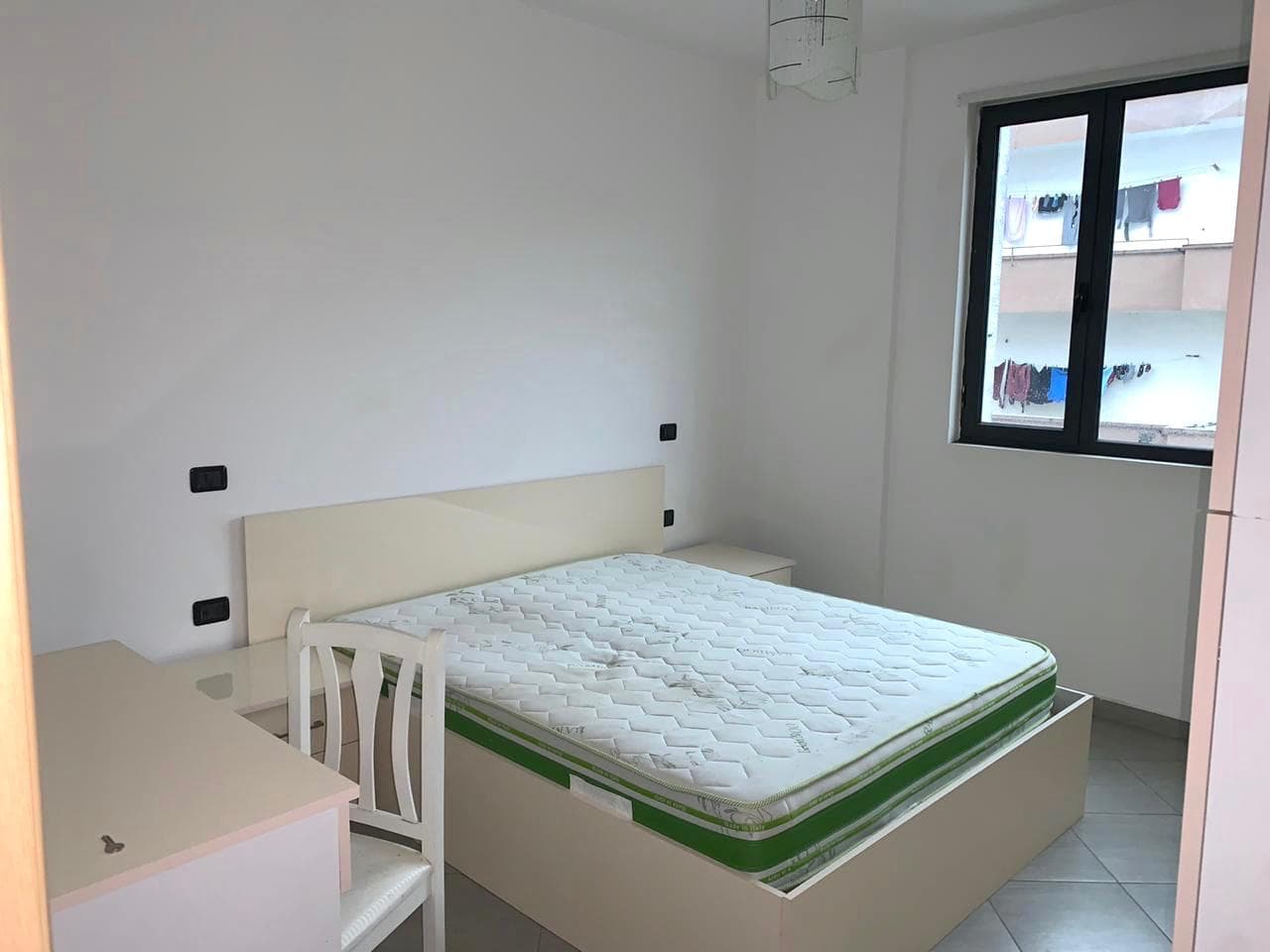 JEPET ME QERA APARTAMENT 2+1 SIPER BAR GOLDEN, VOLLGA, DURRES. 4