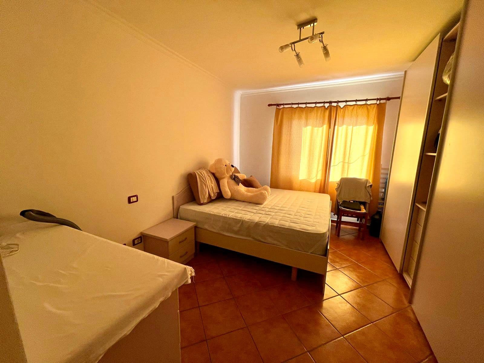 SHITET APARTAMENT 2+1 PRANE MUZEUMIT, QENDER, DURRES. 4