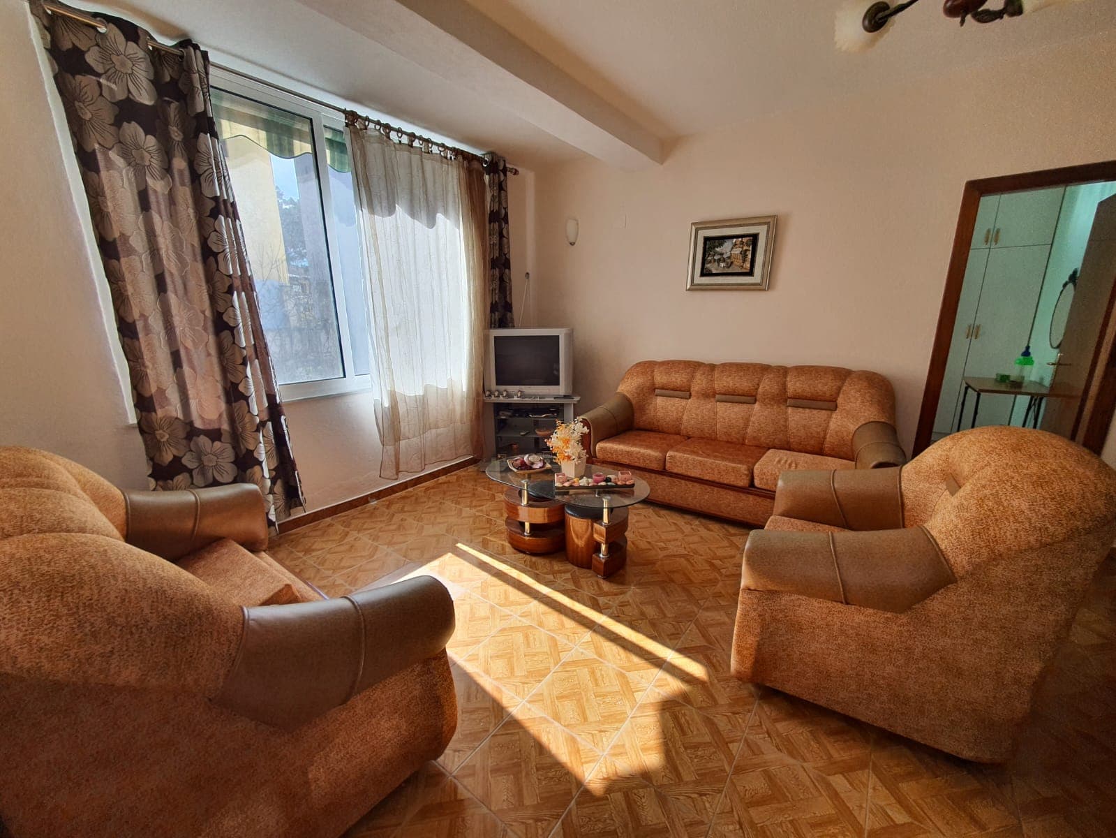 SHITET APARTAMENT 2+1 PRANE HOTEL PAMEBA GOLEM,DURRES.