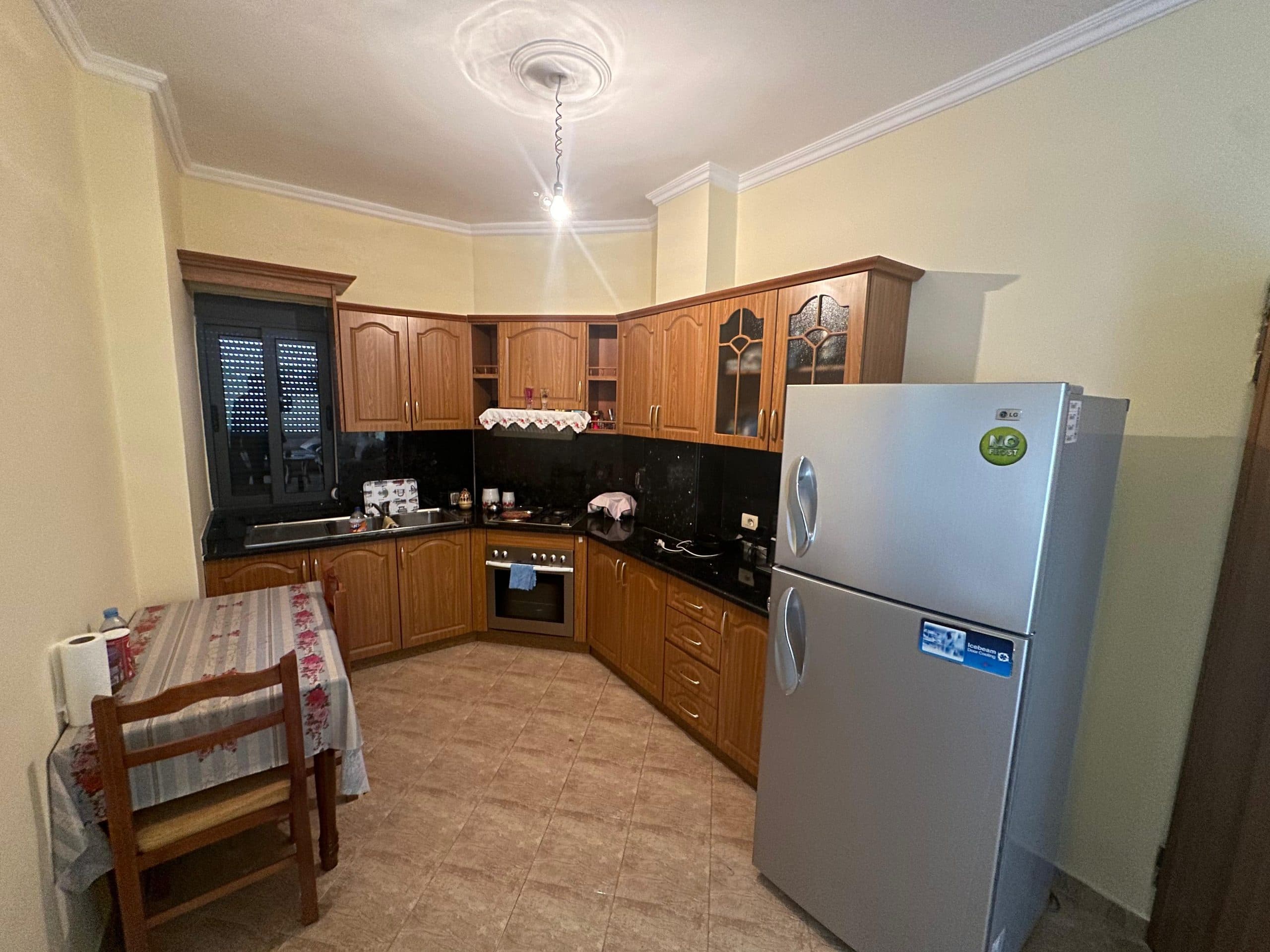 SHITETE APARTAMENT 2+1+VERANDE, PLAZH, DURRES. 2