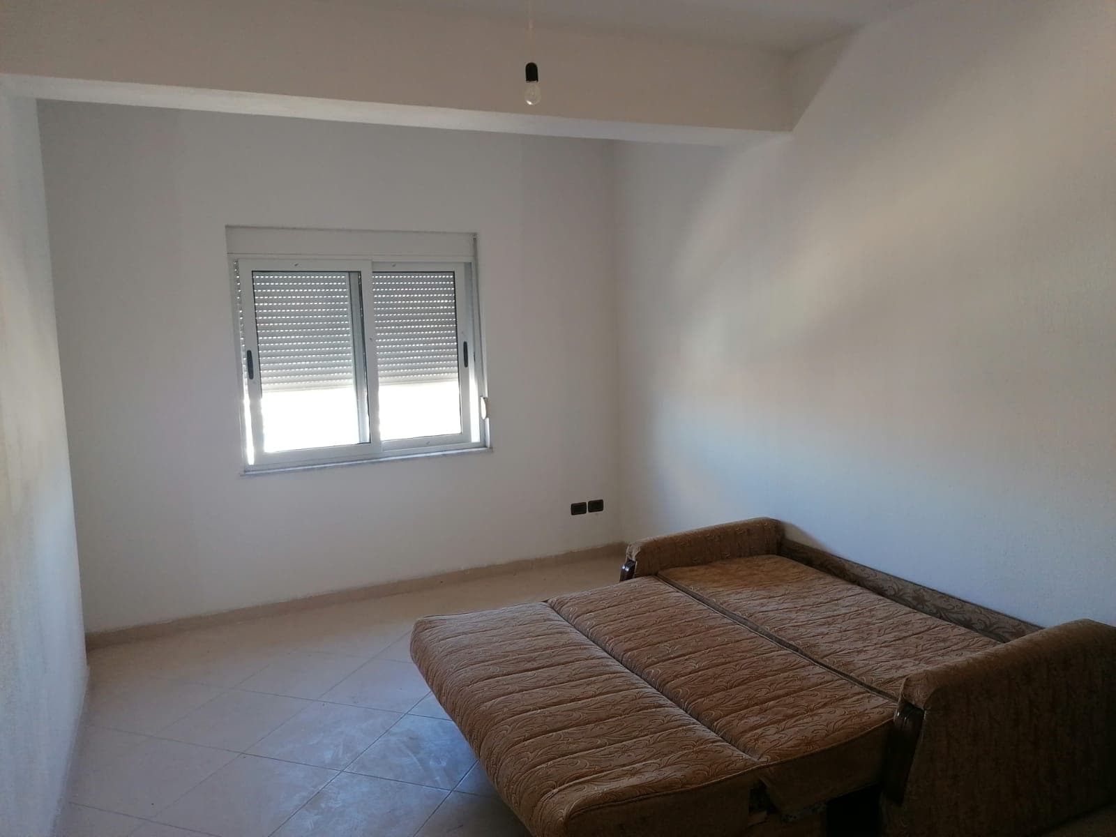 SHITET APARTAMENT 2+1+2 PRANE HOTEL FLORIDES ,PLAZH. 2
