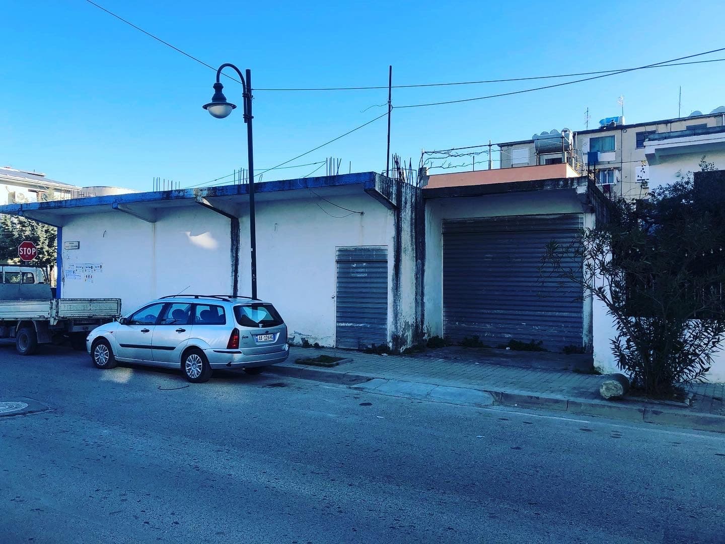 SHITET GODINE 1 KATESHE PRANE KRYQIT KUQ,DURRES! 2