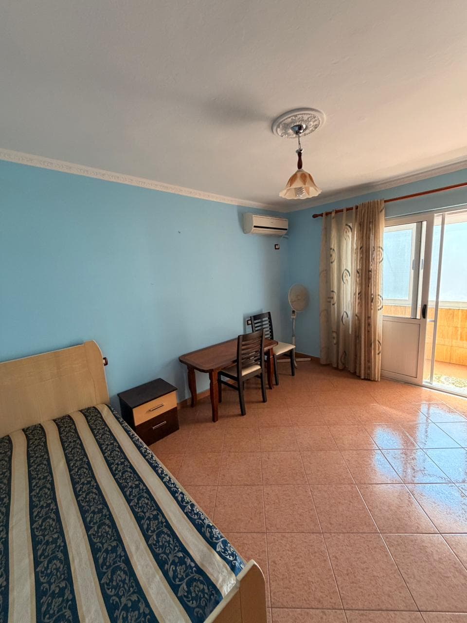 JEPET ME QERA APARTAMENT 2+1 PRANE DEGES SE POLICISE, DURRES 2
