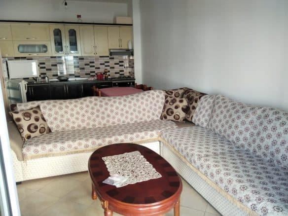 JEPET ME QERA APARTAMENT 1+1 PRANE PISTA KOSOVES PLAZH,DURRES 2