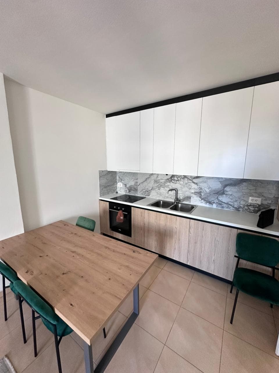 SHITET APARTAMENT 1+1 NE ZONEN E ISH URT, DURRES 2