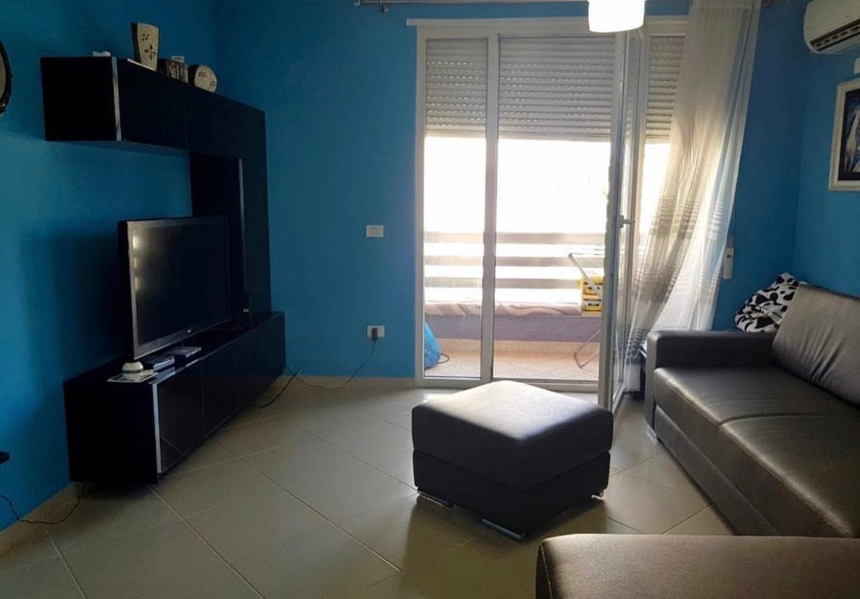 JEPET ME QERA APARTAMENT 1+1, LAGJA 6, RRUGA ANDON NACI, DURRES. 3