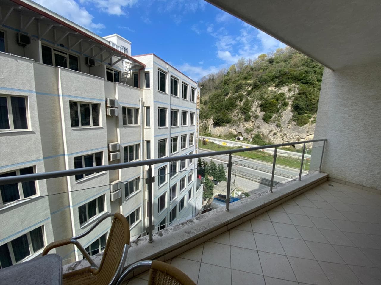 JEPET ME QERA APARTAMENT 1+1 HOTEL BLEART,SHKEMBI KAVAJES,DURRES. 4