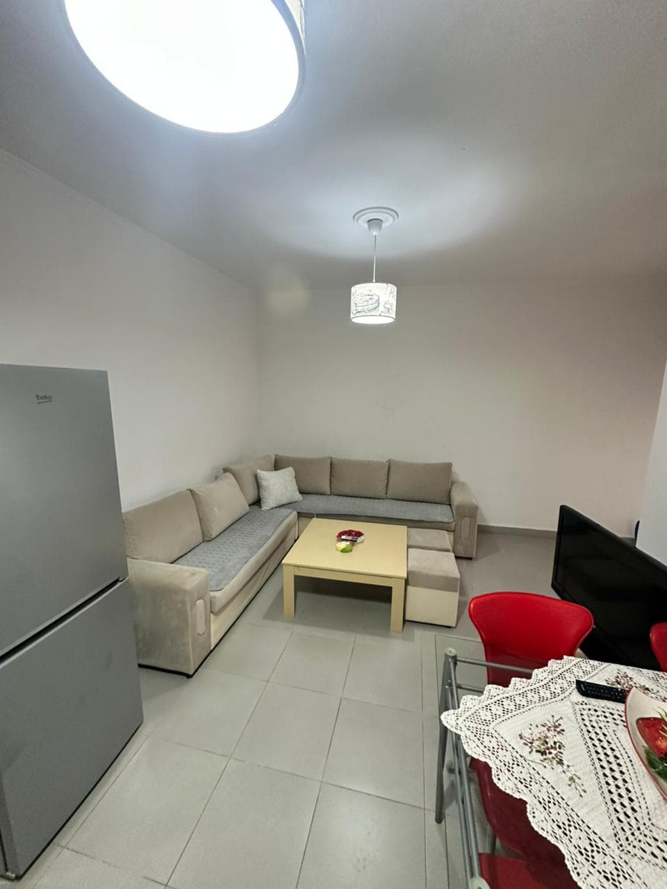 JEPET ME QERA APARTAMENT 1+1 STACIONI I PARE, PLAZH, DURRES 4